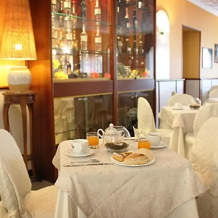 Hotel Nespolo D'oro 3*