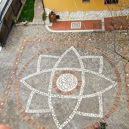 Nespolo D'oro 3* Lariano