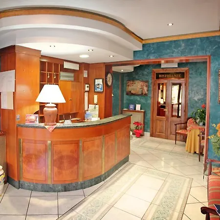 Nespolo D'oro 3*