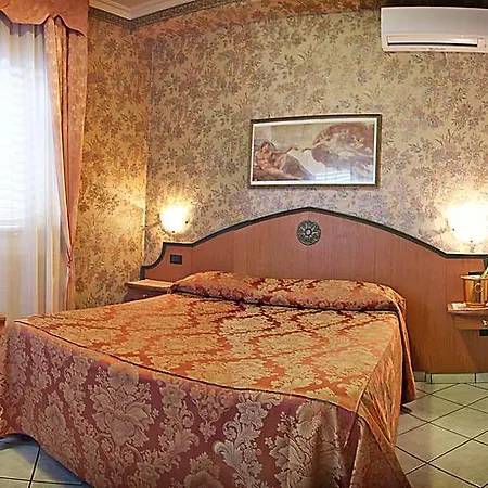 Nespolo D'oro 3* Lariano
