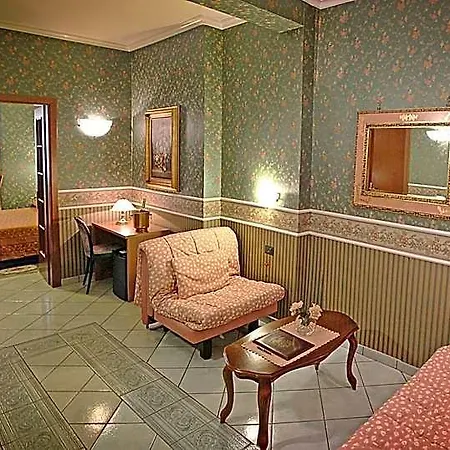 Hotel Nespolo D'oro 3*