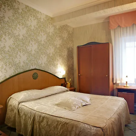 Nespolo D'oro