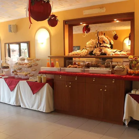 Nespolo D'oro Hotell