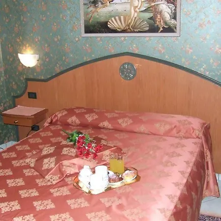 Nespolo D'oro 3*